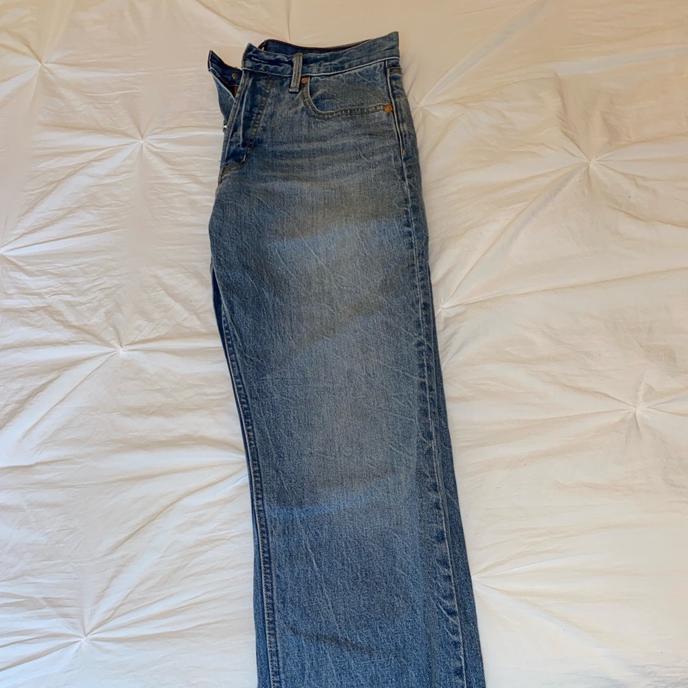 gap straight leg blue jeans